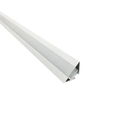 4-ft Corner Channel8580527