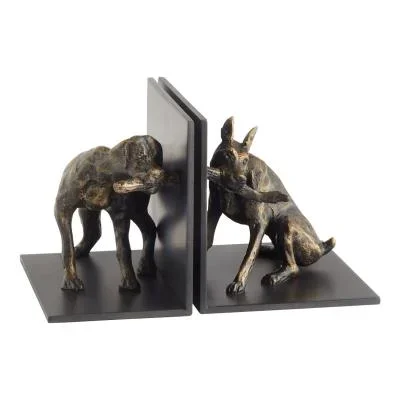 Bookends8992830