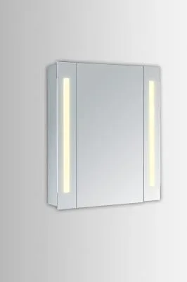 Cabinet8244330