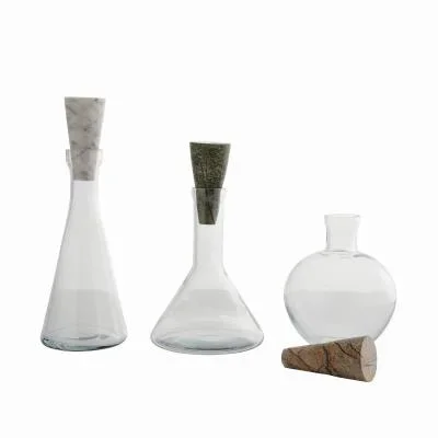 Decanters, Set of 33783073