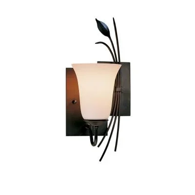 Evonne Swivel Arm Wall Sconce – Modern Gold – 1.18in Extension – E26 Medium Base