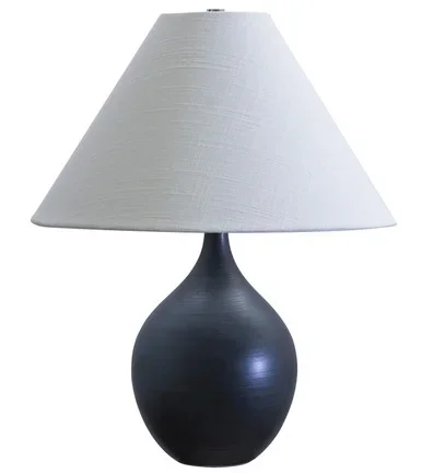 House of Troy Scatchard One Light Table Lamp in Black Matte – GS200-BM