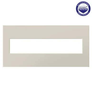 Legrand Wall Plate – AWP5GOM