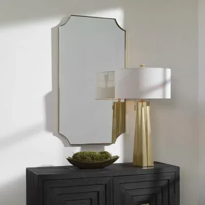 Mirror4438659