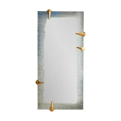 Mirror6421632