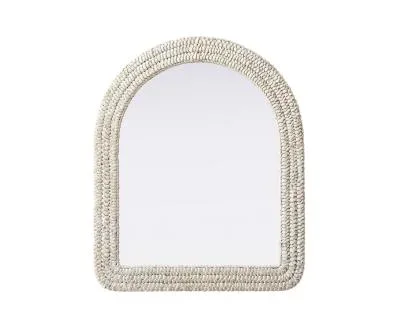 Mirror8162701