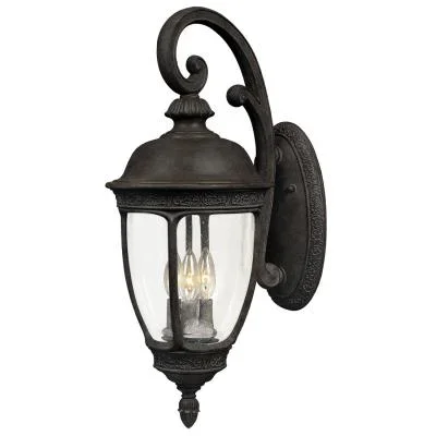Three Light Outdoor Wall Lantern668581